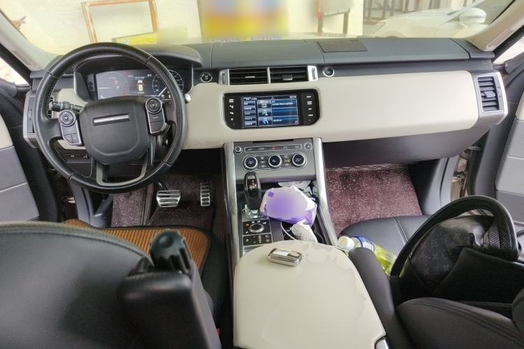 Used Land Rover Range Sport 2014 3.0 SC V6 HSE DYNAMIC Center Console