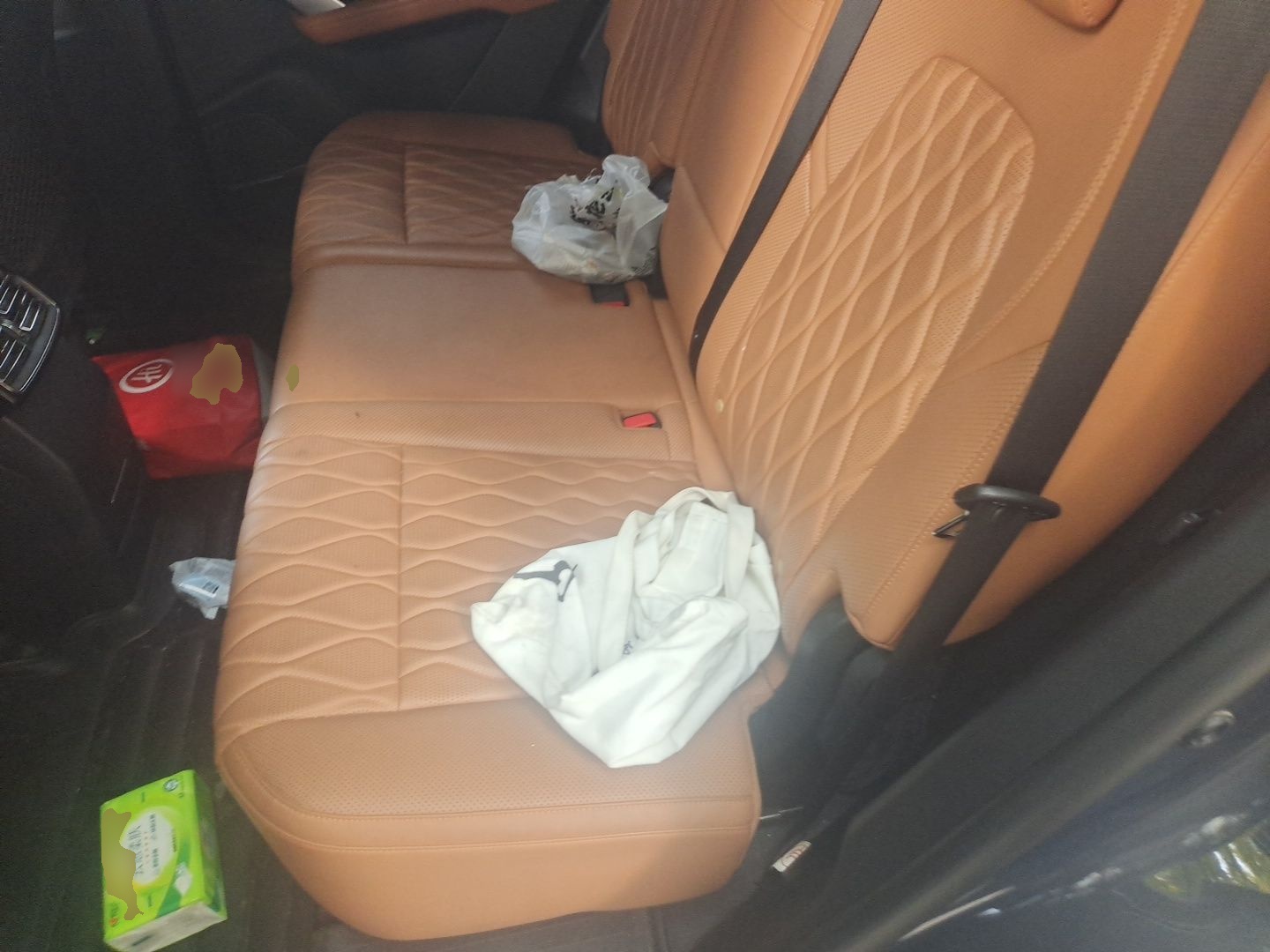 BYD Tang New Energy 2023 DM-i Champion Edition 112KM Prestige Model - Executive — снимка 17