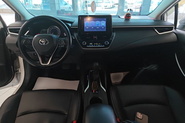 Used Toyota Corolla 2021 Dual-Engine 1.8L E-CVT Pioneer Edition Center Console