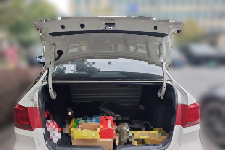 Used Volkswagen Santana 2015 1.6L Automatic Comfort Edition