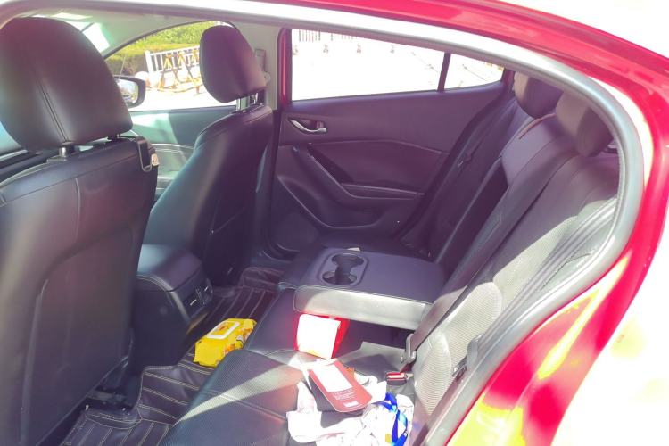 Used Mazda 3 Axela 2017 Sedan 2.0L Automatic Prestige Model China V Standard Left Rear Seat