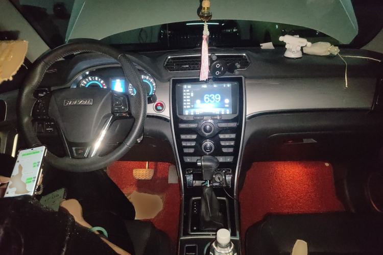 Used Haval H2 2016 Red Label 1.5T Automatic Two-Wheel Drive Prestige Model