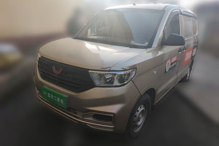 Used Wuling Hongguang V 2019 1.5L Jingqu Edition Sealed-Window Vehicle China VI LAR
