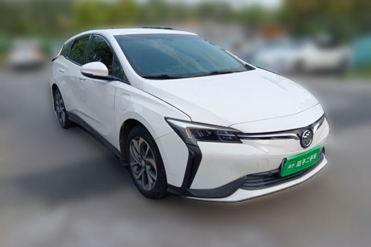 Used Buick Velite 6 2019 Connected Fashion Model
