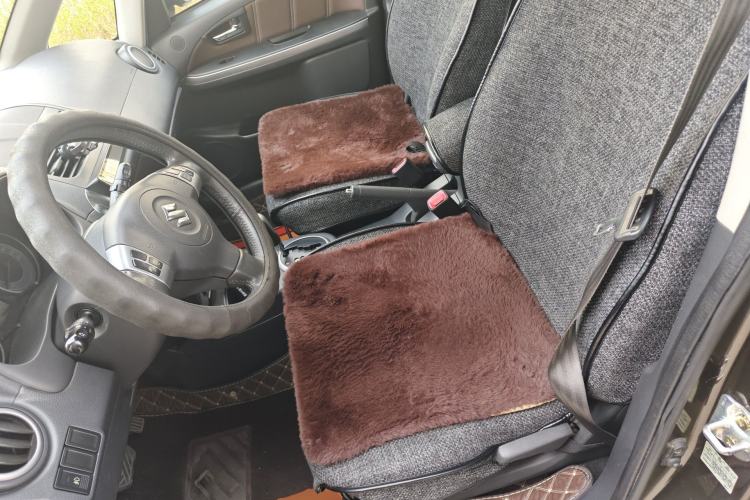 Used Suzuki SX4 2012 1.6L Automatic Ruiqi Model