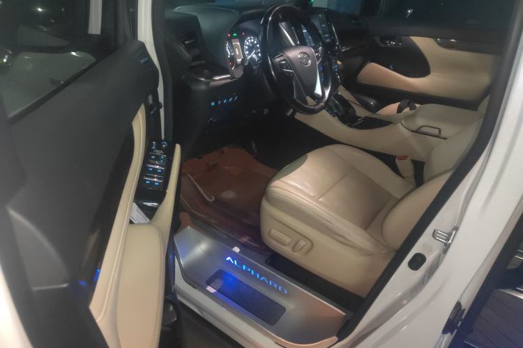 Used Toyota Alphard 2021 Dual-Engine 2.5L Prestige Edition
