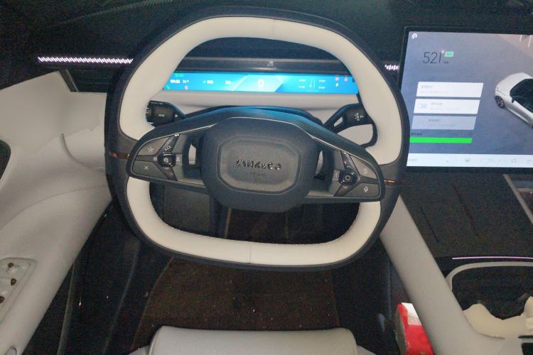 Used Lynk & Co Z10 2025 95 kWh 766 km Range Rear-Wheel Drive Max
