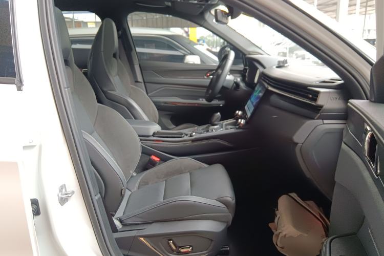 Used Lynk & Co 01 2023 1.5TD EM-F PM
