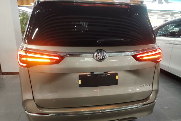Used Buick GL8 2023 ES Lu Zun Deluxe Model
