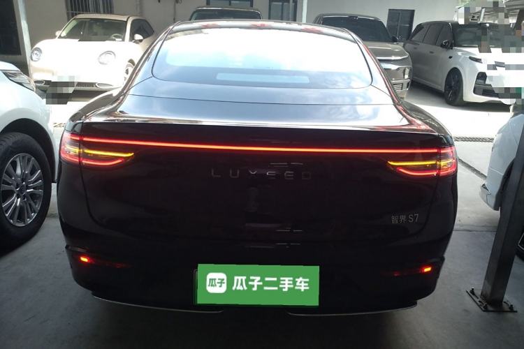 Used Hima Luxeed S7 2024 Max+