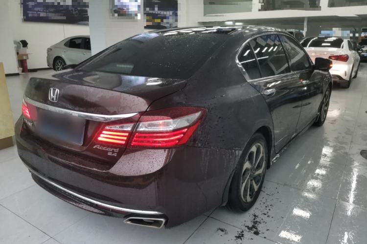 Used Honda Accord 2016 2.4L Luxury Edition Rear Right 45 Deg