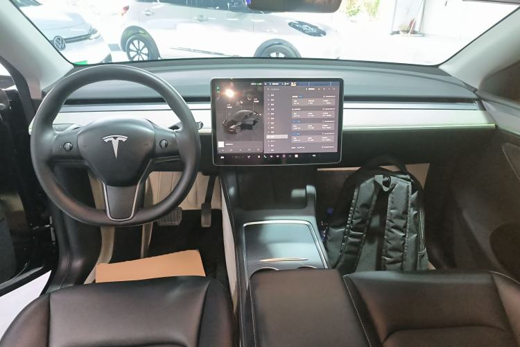 Used Tesla Model Y 2023 Rear-Wheel-Drive Version