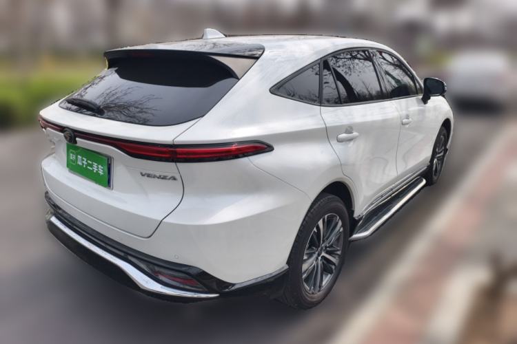 Used Toyota Venza 2023 2.0L CVT Two-Wheel Drive Luxury Edition
