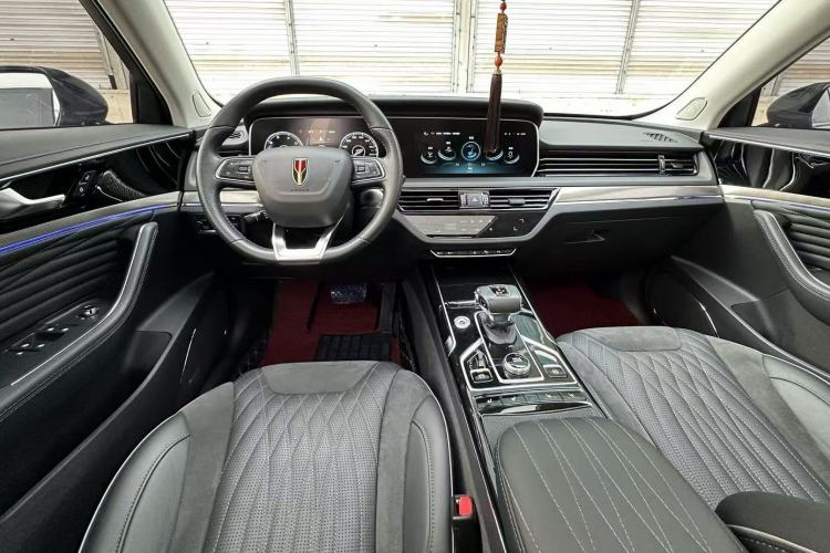 Used Hongqi HS5 2022 Facelifted Version 2.0T Smart Connect Flagship All-Wheel-Drive Edition
