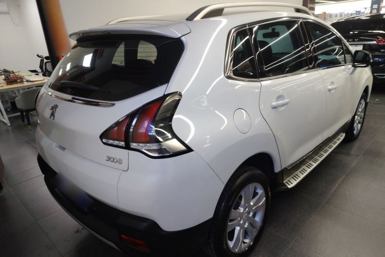 Used Peugeot 3008 2016 2.0L Automatic Classic Edition
