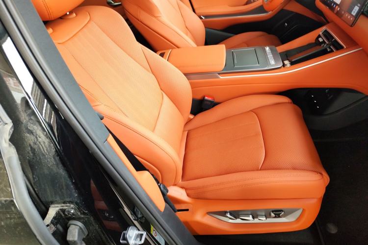 Used BYD Tang L 2025 DM 175KM Drone Player Edition