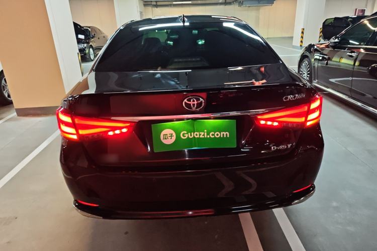 Used Toyota Crown 2015 2.0T Fashion Edition