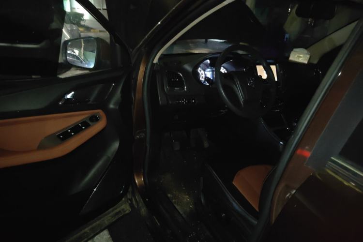 Used Baojun 560 2015 1.8L Manual Elite Edition