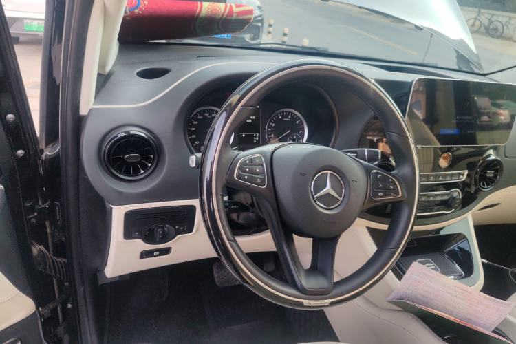 Used Mercedes-Benz Vito 2021 2.0T Elite Version 7 Seats