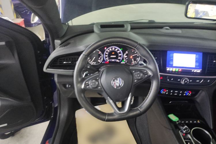 Used Buick Regal 2020 GS 28T Prestige Model Steering Wheel