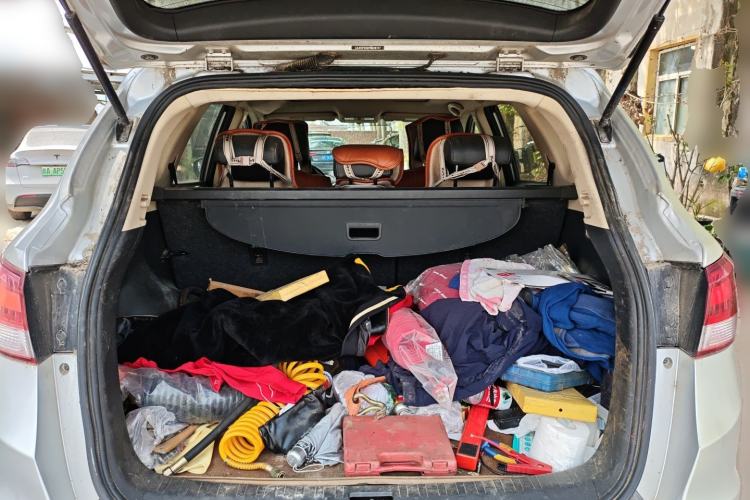 Used Dongfeng Aeolus AX7 2015 2.3L Automatic ZhiZun Version Trunk