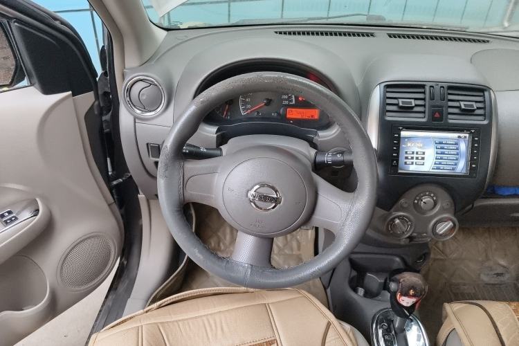 Used Nissan Sunny 2011 1.5XE CVT Comfort Edition Steering Wheel