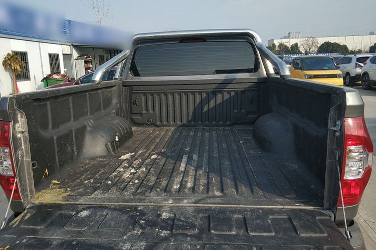 Used SAIC MAXUS T70 2021 2.0T Diesel Automatic 4x4 Elite Version with Long Bed and High Ground Clearance
