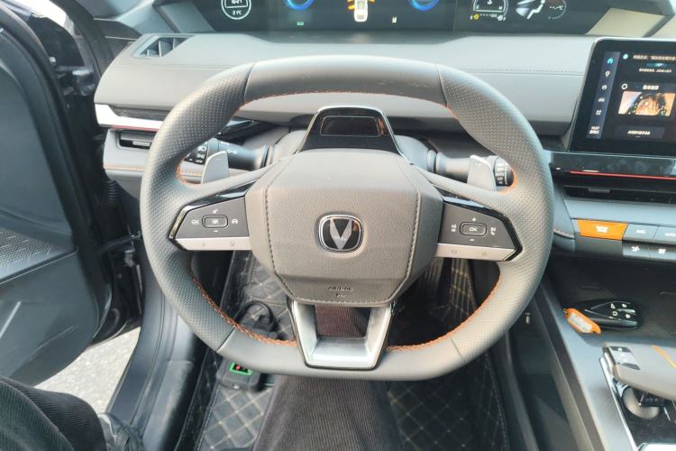 Used Changan UNI-V 2024 1.5T Prestige Edition