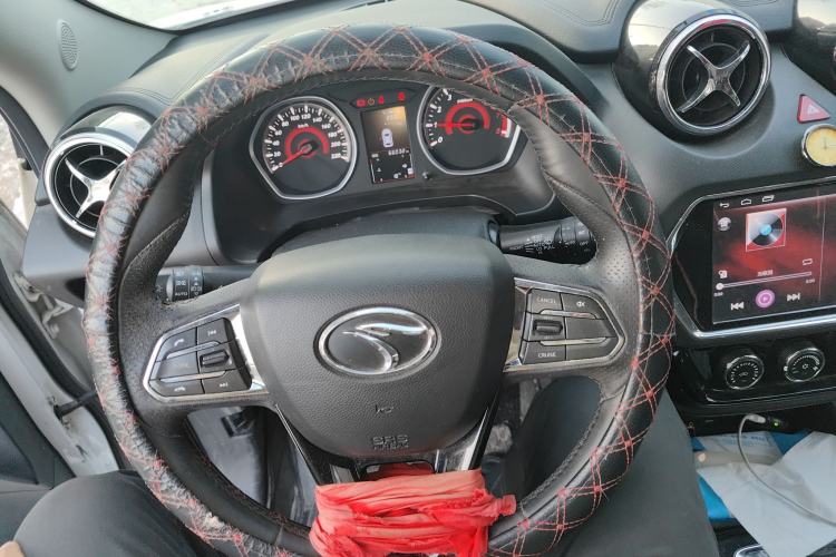 Used Soueast DX3 2016 1.5L Manual Luxury Edition
