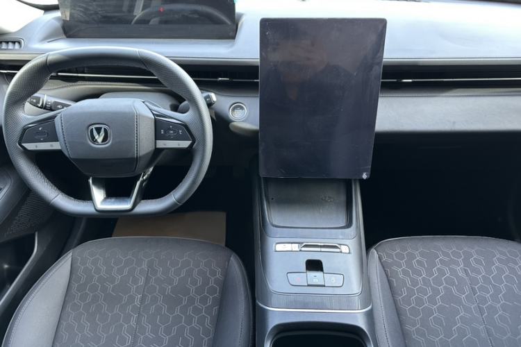 Used Changan Eado PHEV 2025 Smart New Blue Whale 145KM High-Energy Edition