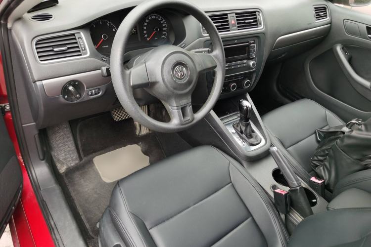 Used Volkswagen Sagitar 2012 1.6L Automatic Fashion Edition
