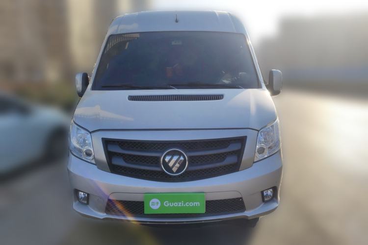 Used Foton Toano 2023 2.8T Manual Jixiang Van Extended Wheelbase Mid-Height Roof Rear Dual Tires 3-Seater
