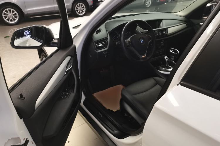 Used BMW X1 2014 sDrive18i Leading Model Driver Seat