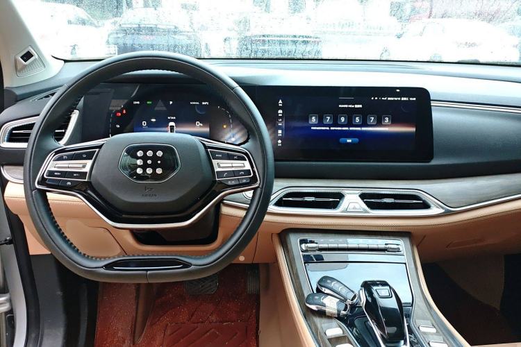 Used Landian E5 2024 Honor Edition 100KM Deluxe 5-Seater