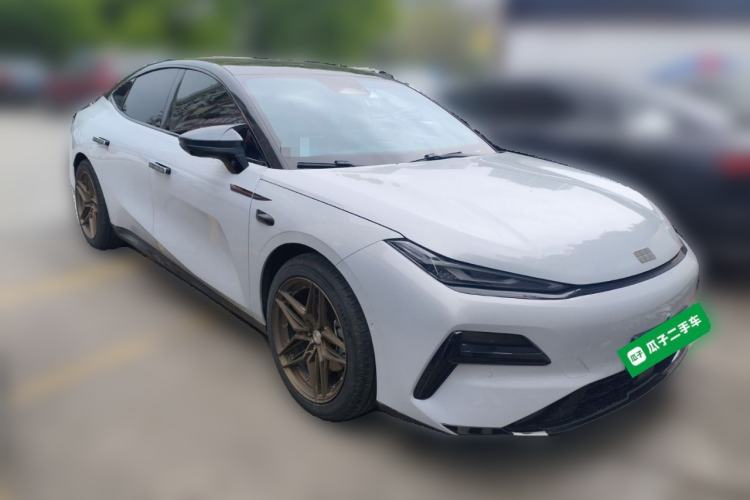 Used Geely Galaxy 8 2025 130km EM-i Flagship Edition
