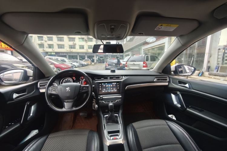 Used Peugeot 408 2018 350THP Automatic Luxury Edition Interior 2