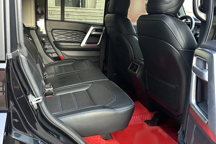 Used BAIC Off-Road BJ40 2023 2.0T Automatic Four-Wheel Drive Urban Hunter Edition Chivalrous Type