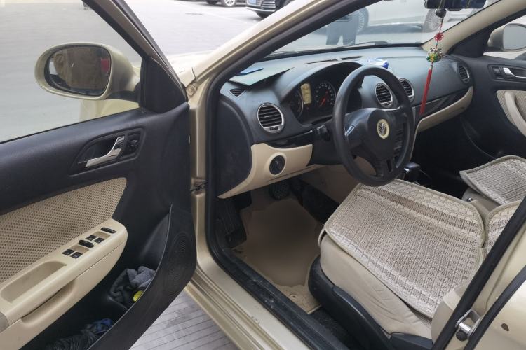 Used Volkswagen Lavida 2011 1.6L Automatic PinYou Edition
