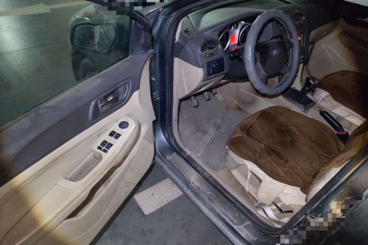 Used Ford Focus 2009 Sedan 1.8L Manual Comfort Model