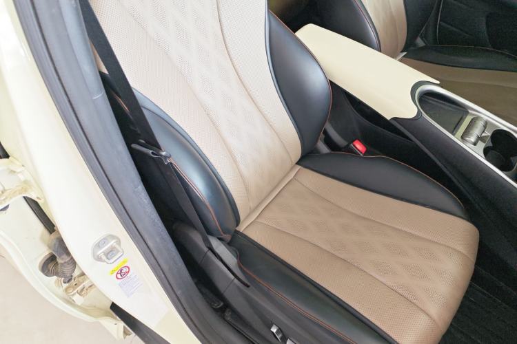 Used BYD Dolphin 2023 420 km Fashion Edition