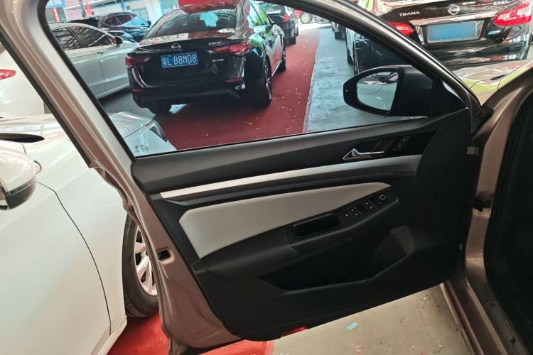 Used Volkswagen Bora 2023 300TSI DSG Prestige Edition