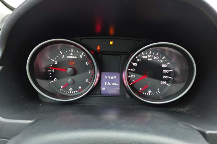 Used Haval H6 2015 Upgraded Model 1.5T Manual Two-Wheel Drive Prestige Version