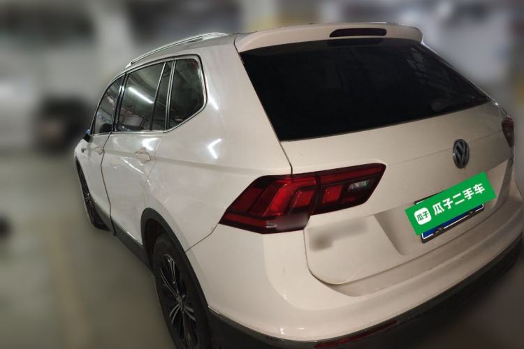 Used Volkswagen Tiguan L 2019 Updated Version 330TSI Automatic Two-Wheel Drive Panoramic Comfort Edition China VI Standard Rear Left 45 Deg