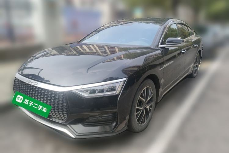 Used BYD e9 2022 Business Edition