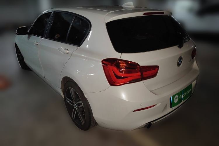 Used BMW 1 Series 2018 118i Sport Design Package Rear Left 45 Deg