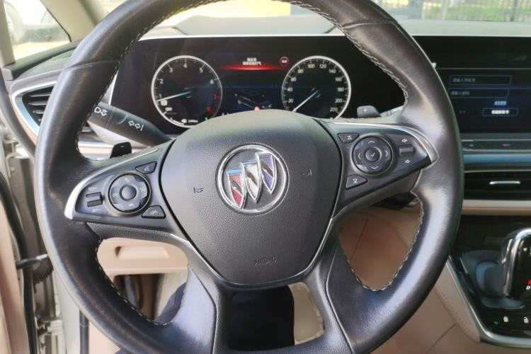 Used Buick GL8 2020 ES Land Cruiser 653T Luxury Model Steering Wheel