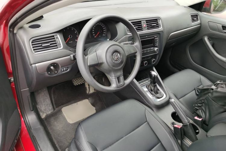 Used Volkswagen Sagitar 2012 1.6L Automatic Fashion Edition