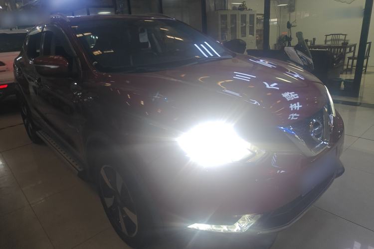 Used Nissan Qashqai 2017 2.0L CVT Smart Enjoyment Version China VI Standard Front Right 45 Deg