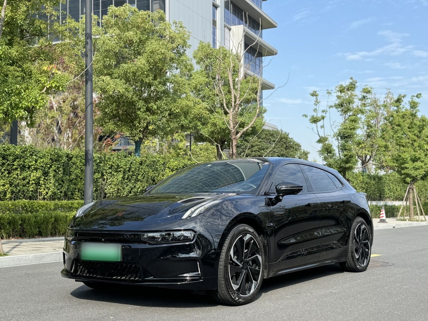 Zeekr 001 2023 WE Edition 86 kWh — снимка 18