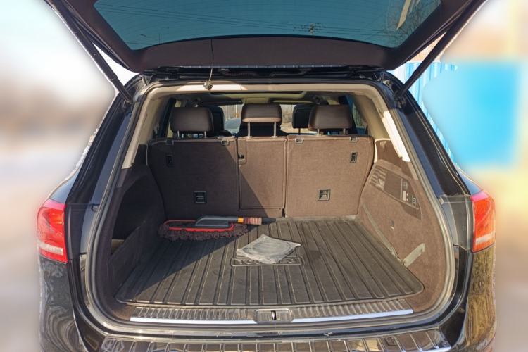 Used Volkswagen Touareg 2011 3.0 TSI Comfort Version